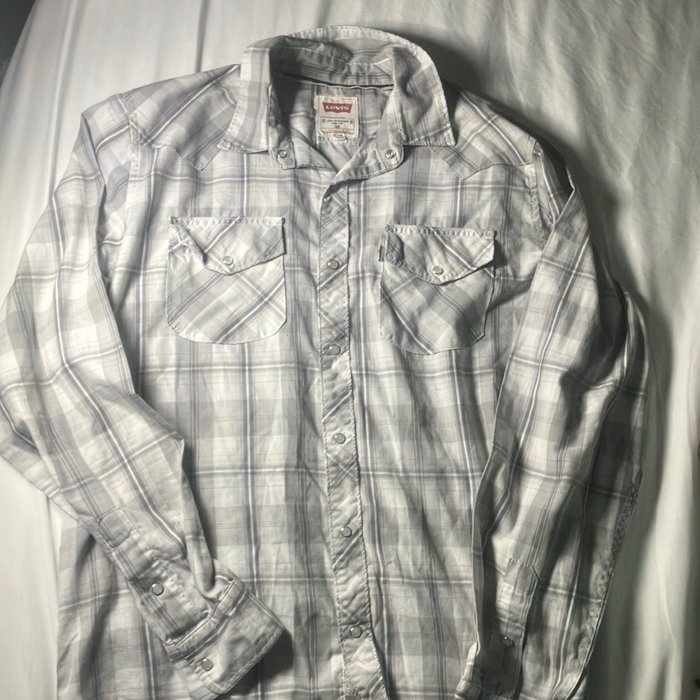 Levi's Men's Light Gray Checkered Shirt